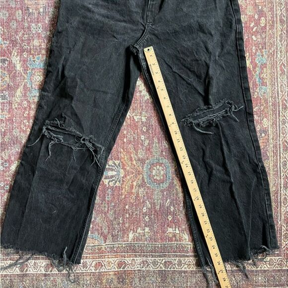 Trendy Zara wide leg cropped Black Distressed Jeans 100% cotton size 10 - Picture 11 of 11